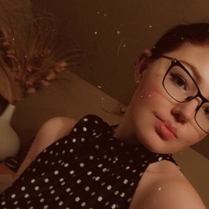 Meet your Posher, Abbie